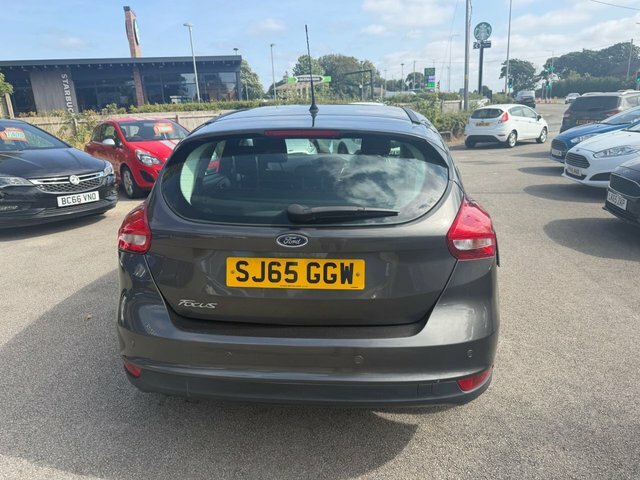 Ford Focus 1.5 Tdci Titanium Hatchback Euro SJ65GGW Grey #4