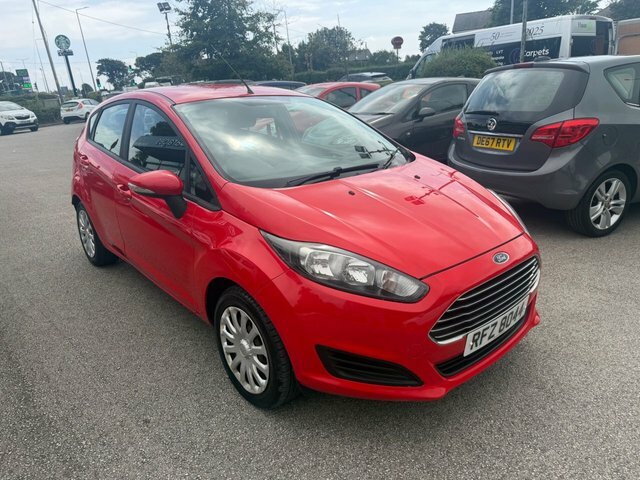 Ford Fiesta 1.25 Style Hatchback Euro 5 60 RFZ8044 Red #2