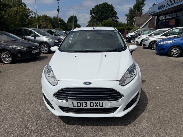 Ford Fiesta 1.25 Zetec Hatchback Euro 5 82 White #3