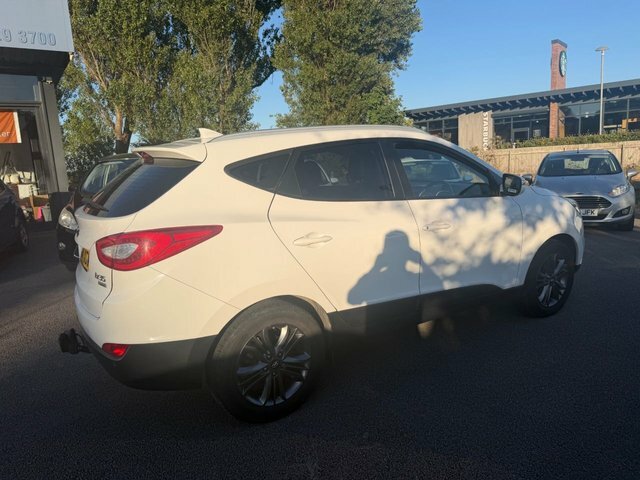 Hyundai Ix35 1.7 Crdi Se Suv Euro 5 S S Na White #3