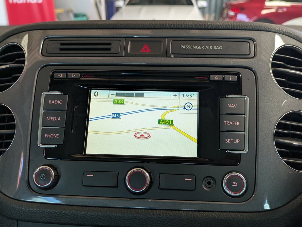 Volkswagen Tiguan 1.4 Tsi Match 4Motion. Only 1 Owner. Immaculate Ca Grey #2