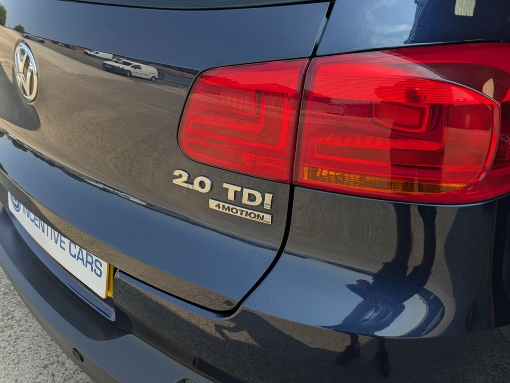 Volkswagen Tiguan 2.0 Tdi Bluemotion Tech Match 4Motion. 2 Owners. G Blue #5