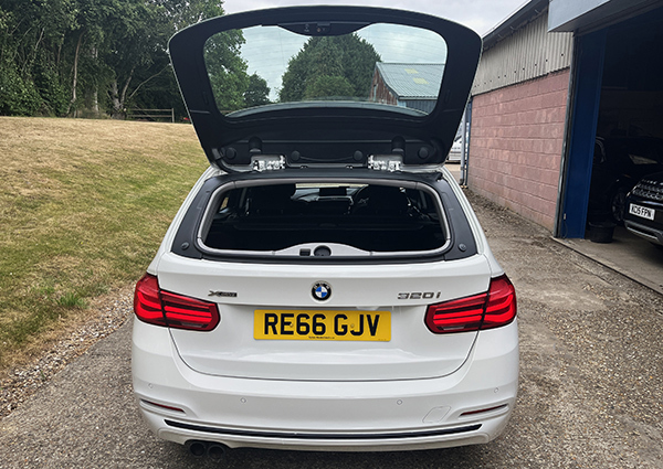 BMW 3 Series Xdrive Sport Touring RE66GJV Black #4