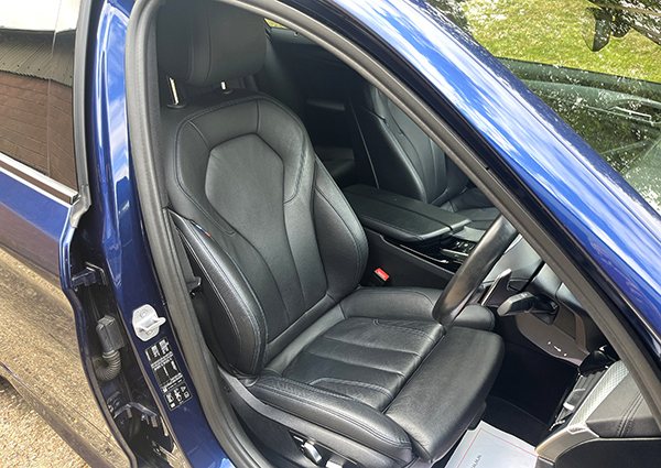 BMW 5 Series  Blue #8