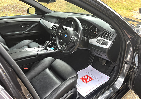 BMW 5 Series M Sport Black #8