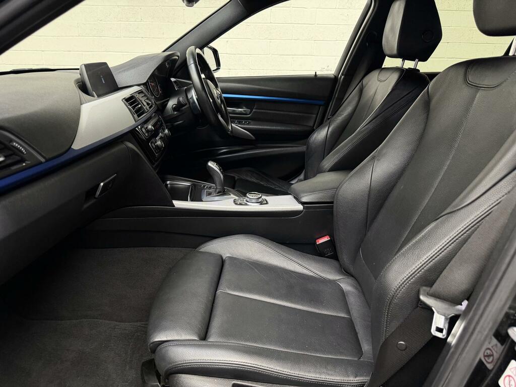 BMW 3 Series M Sport Black #4