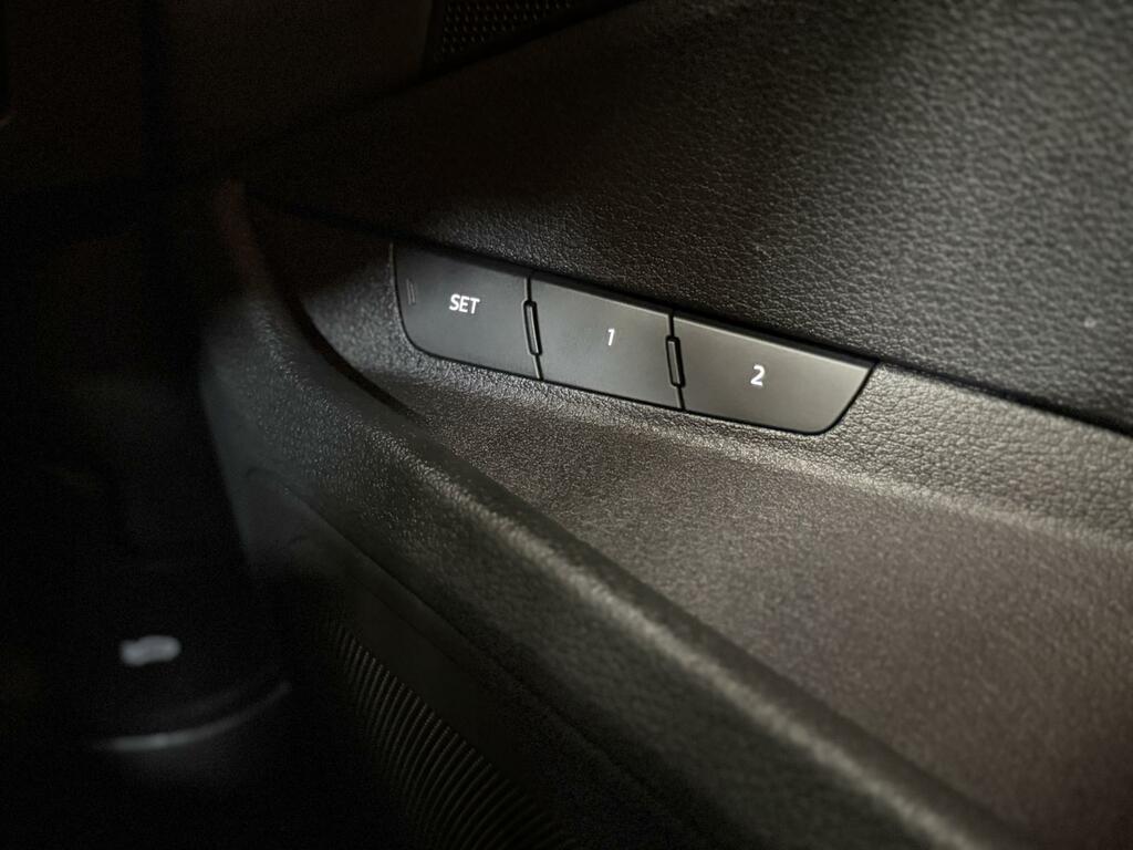 Audi E-tron Technik Grey
