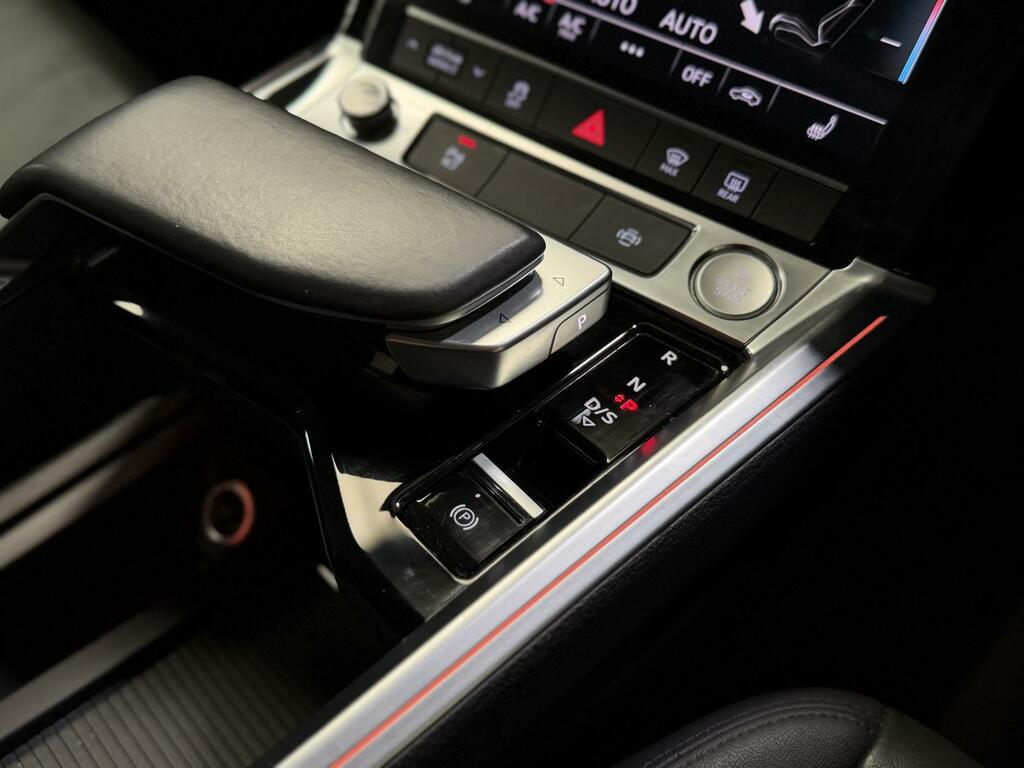 Audi E-tron Technik Grey #4