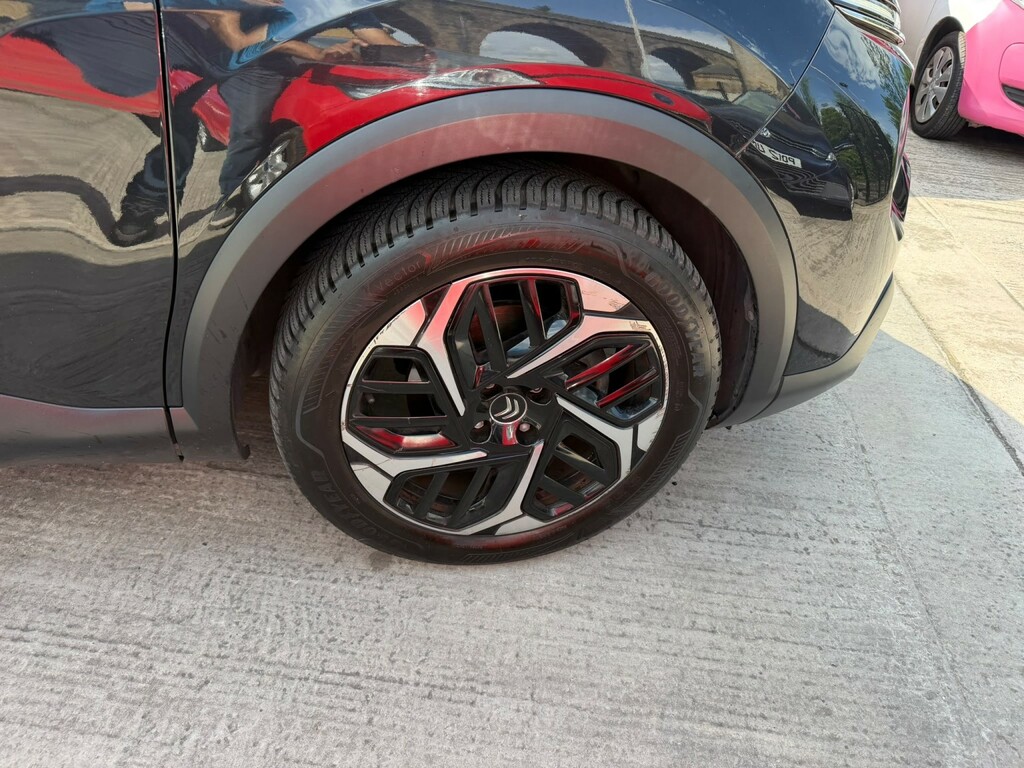 Citroen C4 1.2 Puretech Shine Euro 6 S S Red #10
