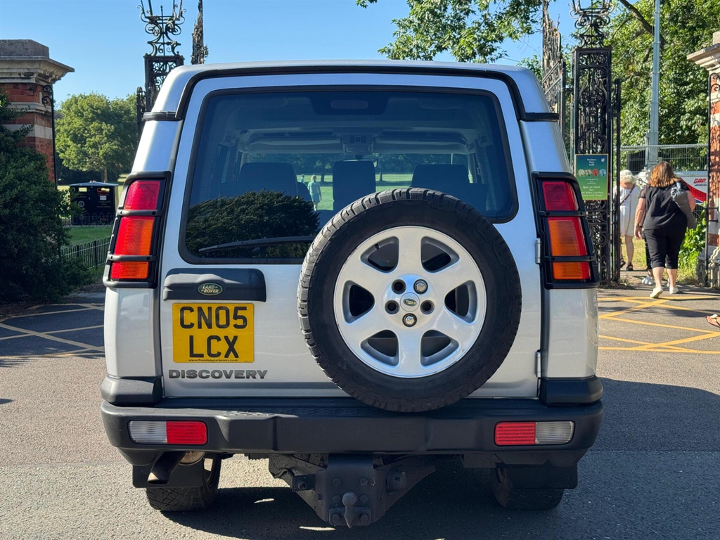 Land Rover Discovery Suv Silver #4