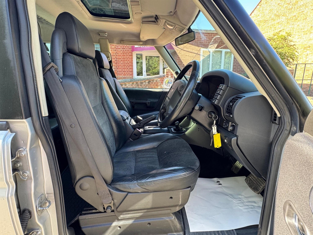 Land Rover Discovery Tdv6 S Blue #22