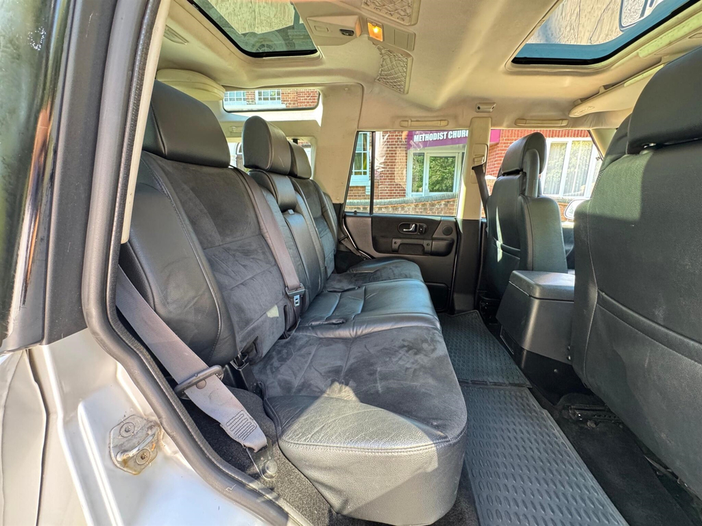 Land Rover Discovery Tdv6 S Blue #28