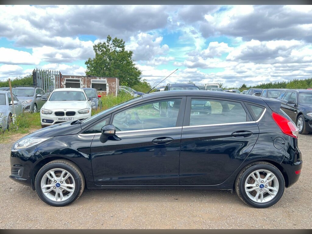 Ford Fiesta 1.25 Zetec Euro 6 Black #6