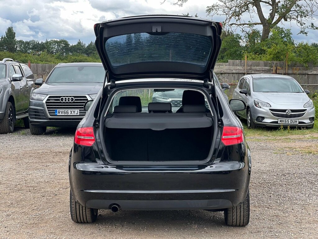 Audi A3 1.9 Tdie Sport Sportback Euro 4 Black #8