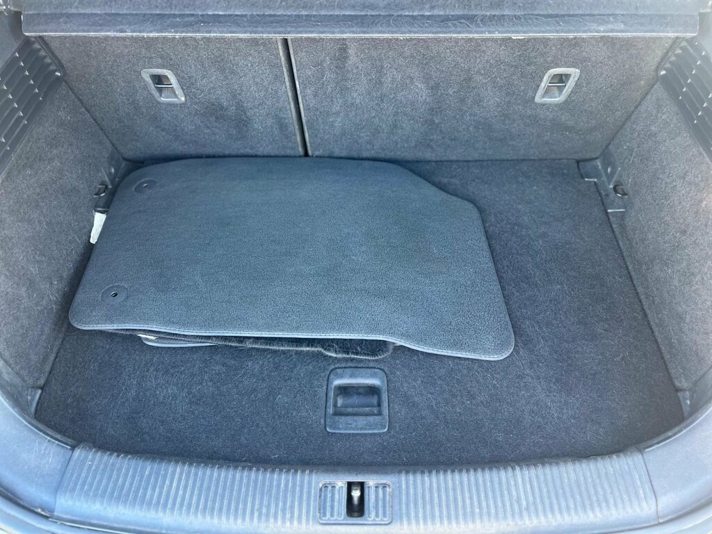 Audi A1 1.4 Tfsi Sport Sportback S Tronic Euro 5 Ss Silver #9