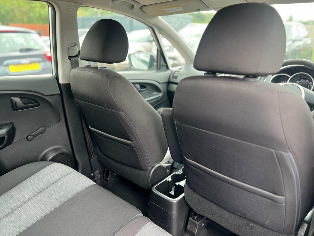 Kia Venga 1.4 2 Mpv Euro 5 89 Bhp Black #30