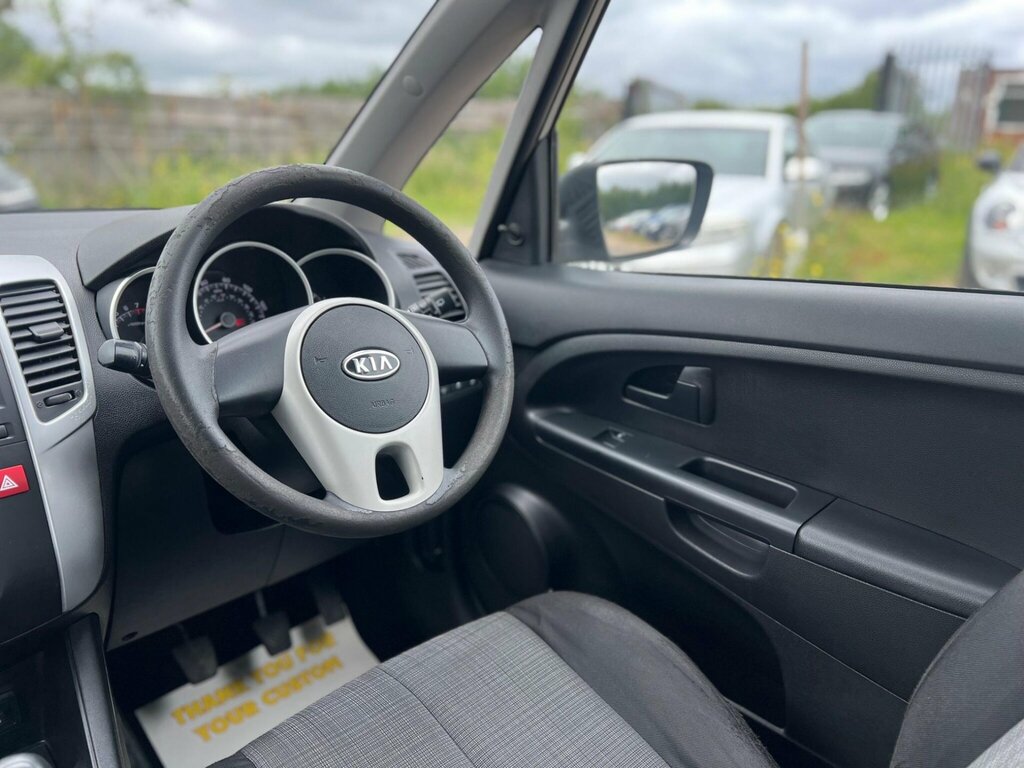 Kia Venga 1.4 2 Mpv Euro 5 89 Bhp Black #41