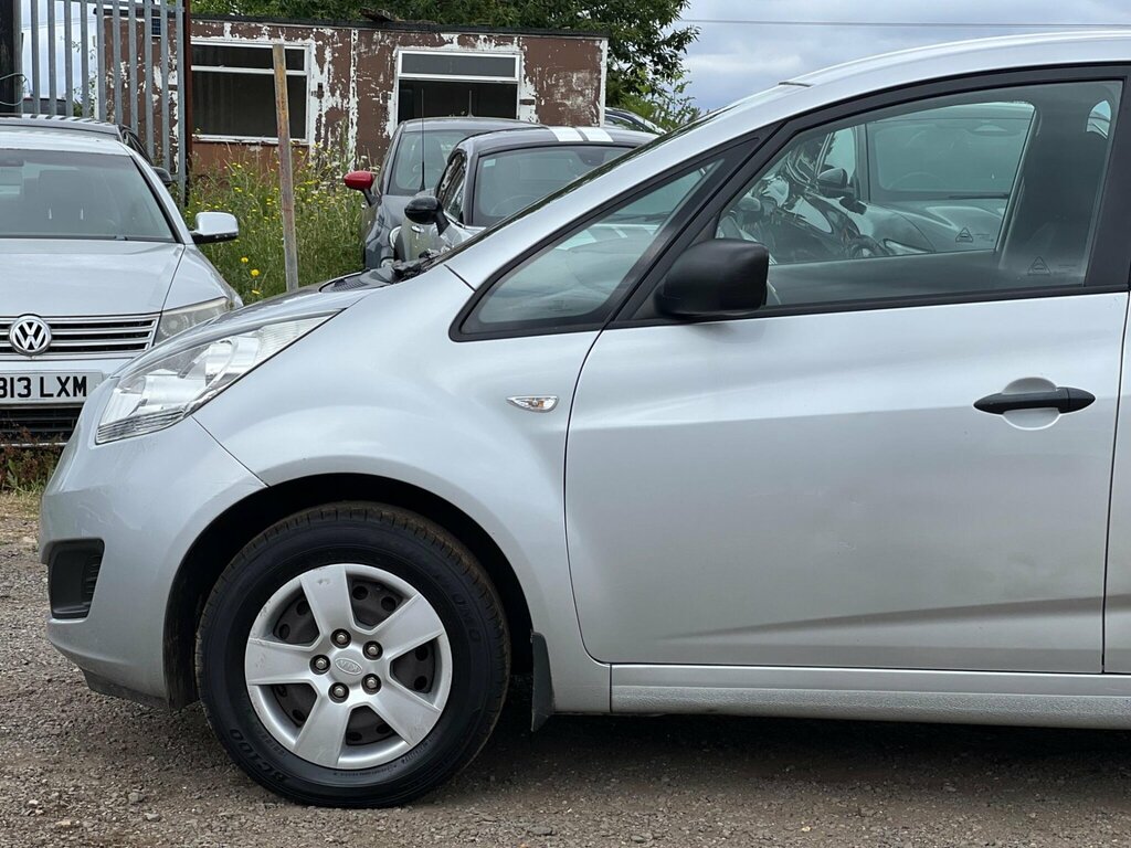 Kia Venga 1.4 2 Mpv Euro 5 89 Bhp Black #16