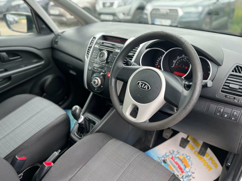 Kia Venga 1.4 2 Mpv Euro 5 89 Bhp Black #27