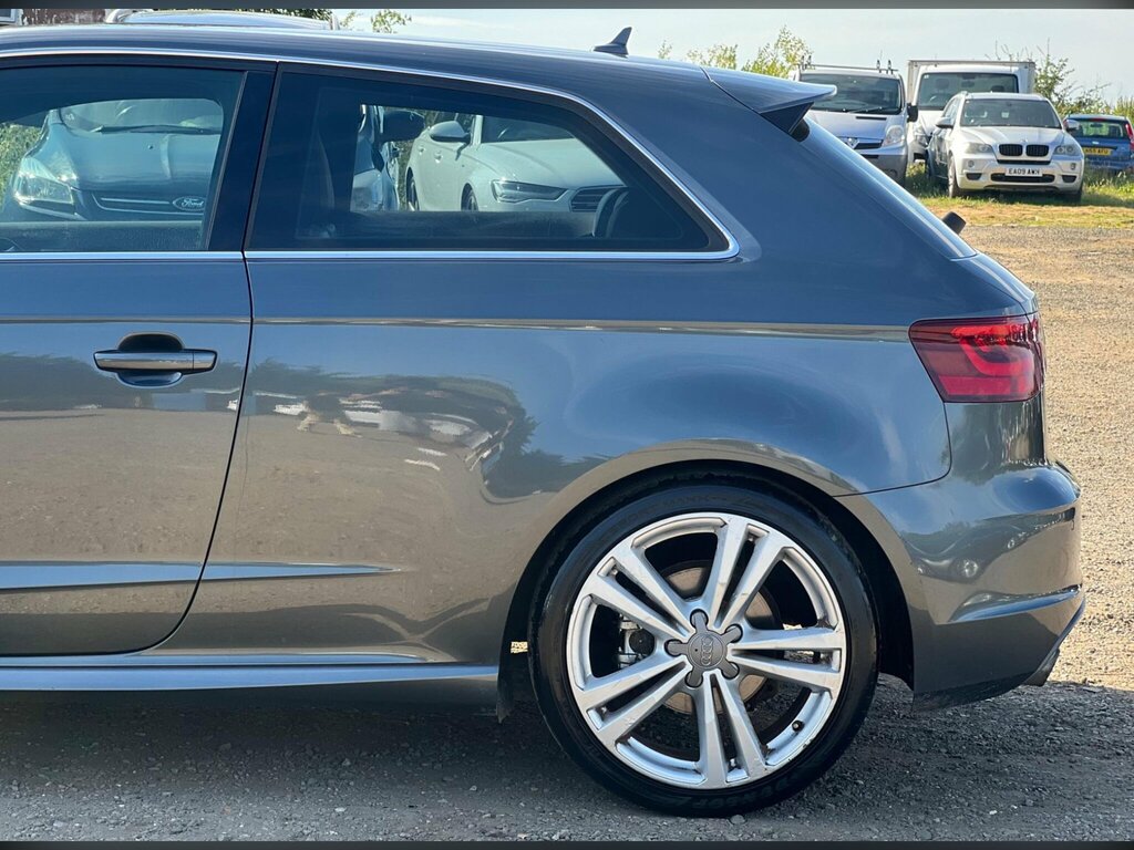 Audi A3 1.4 Tfsi Sport Sportback Euro 5 Black #15