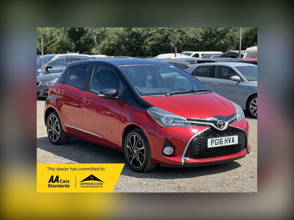 Toyota Yaris 1.33 Dual Vvt-i Design Euro 6 Red