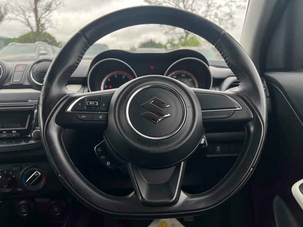 Suzuki Swift Hatchback Red #42