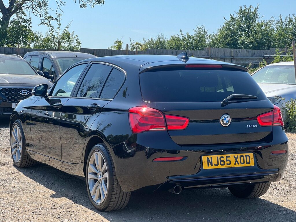 BMW 1 Series Efficientdynamics White #5