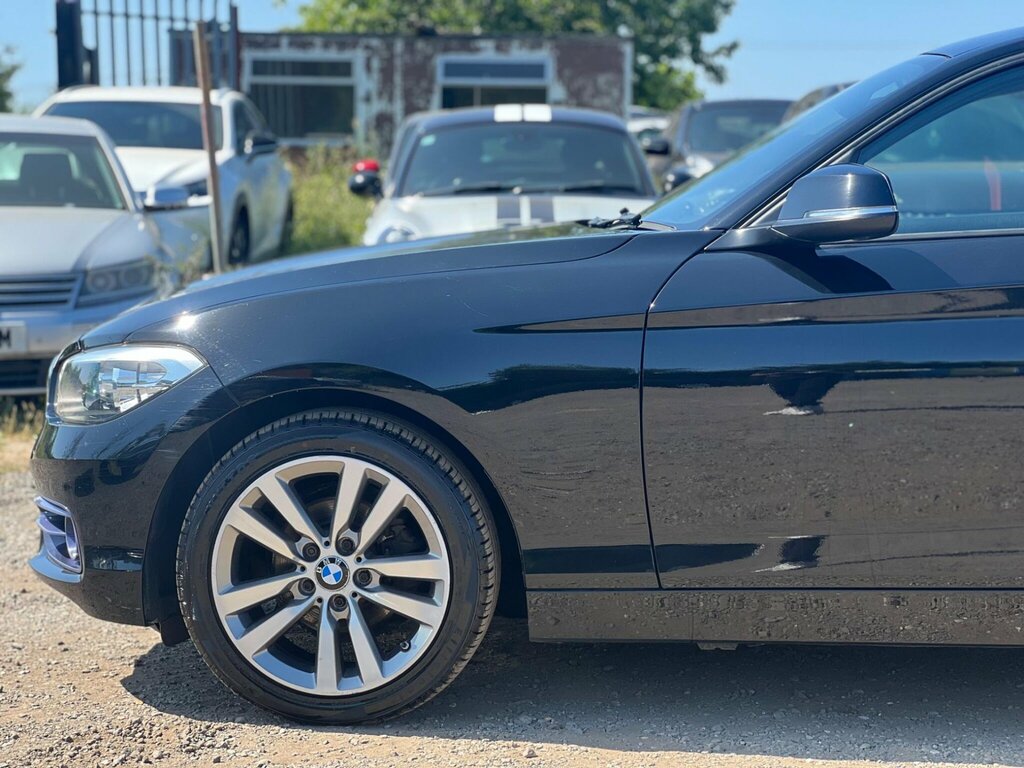 BMW 1 Series Efficientdynamics White #16