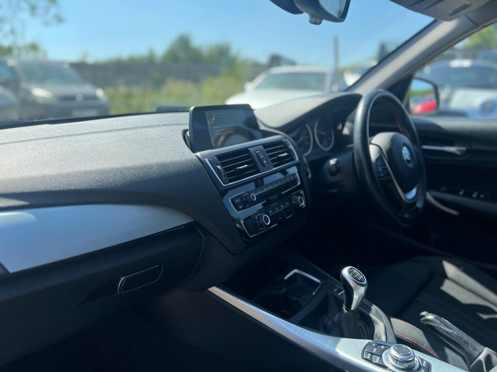 BMW 1 Series Efficientdynamics White #37