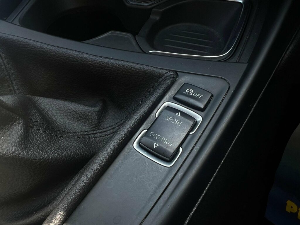 BMW 1 Series Efficientdynamics White #56