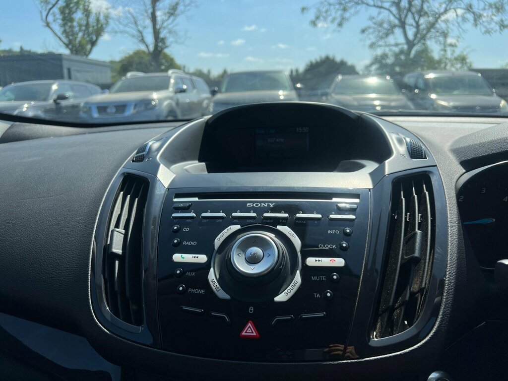 Ford Kuga Hatchback 2.0 White #49