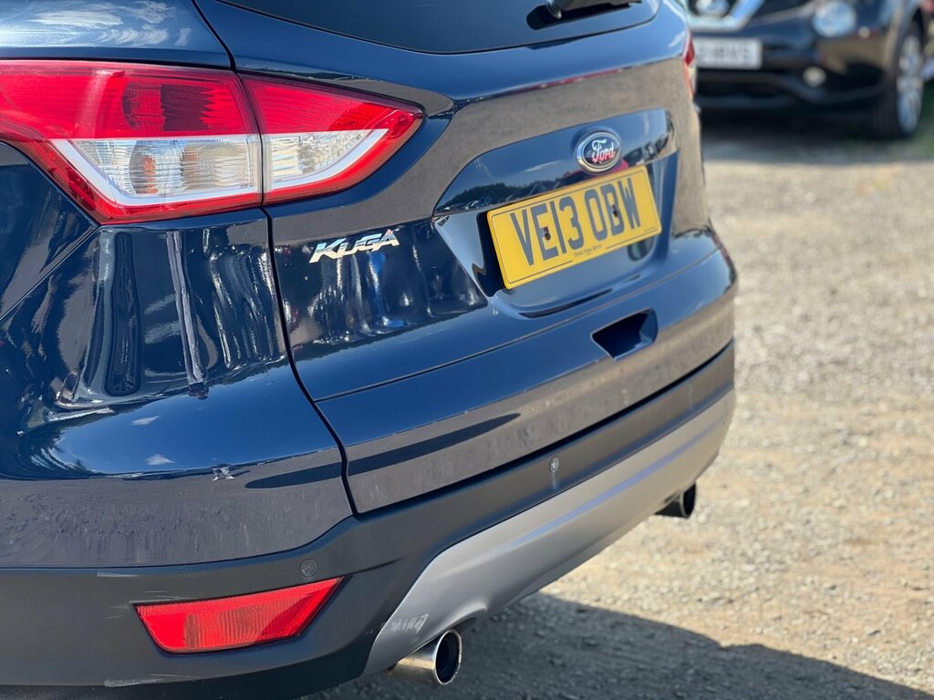 Ford Kuga Hatchback 2.0 White #24