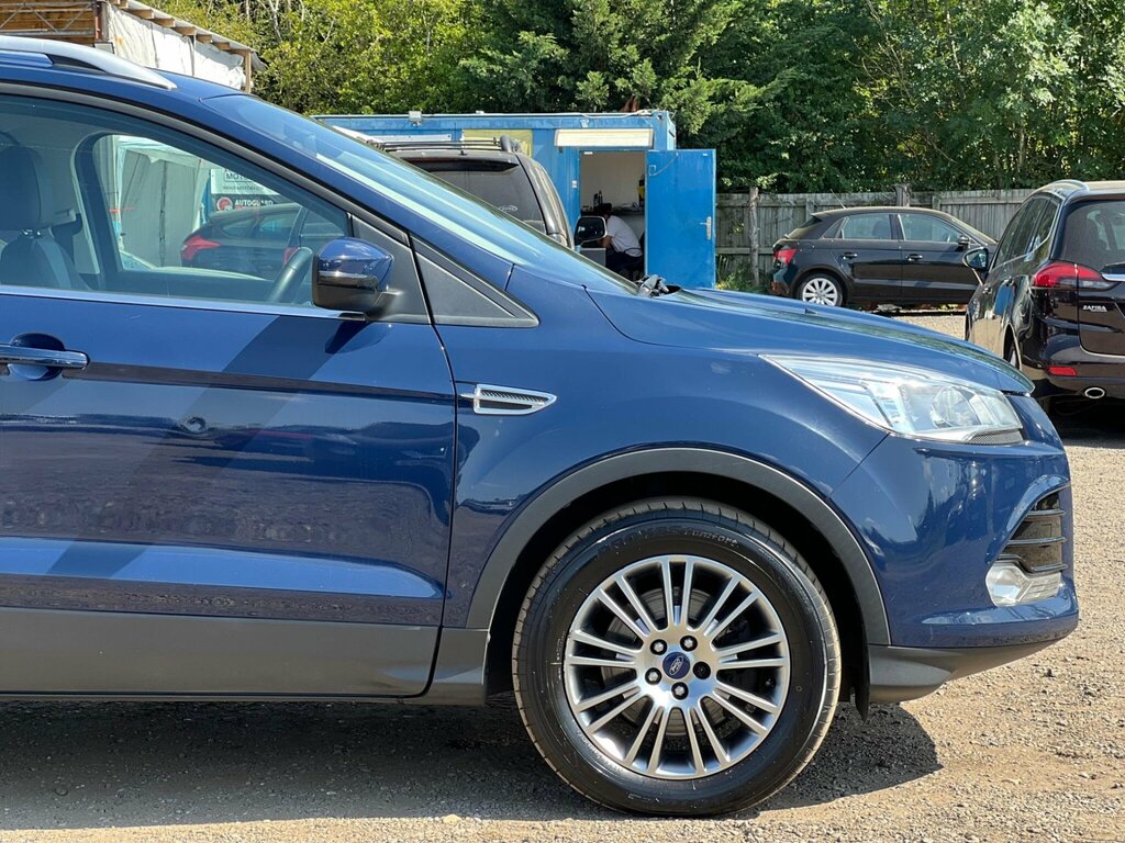 Ford Kuga Hatchback 2.0 White #11