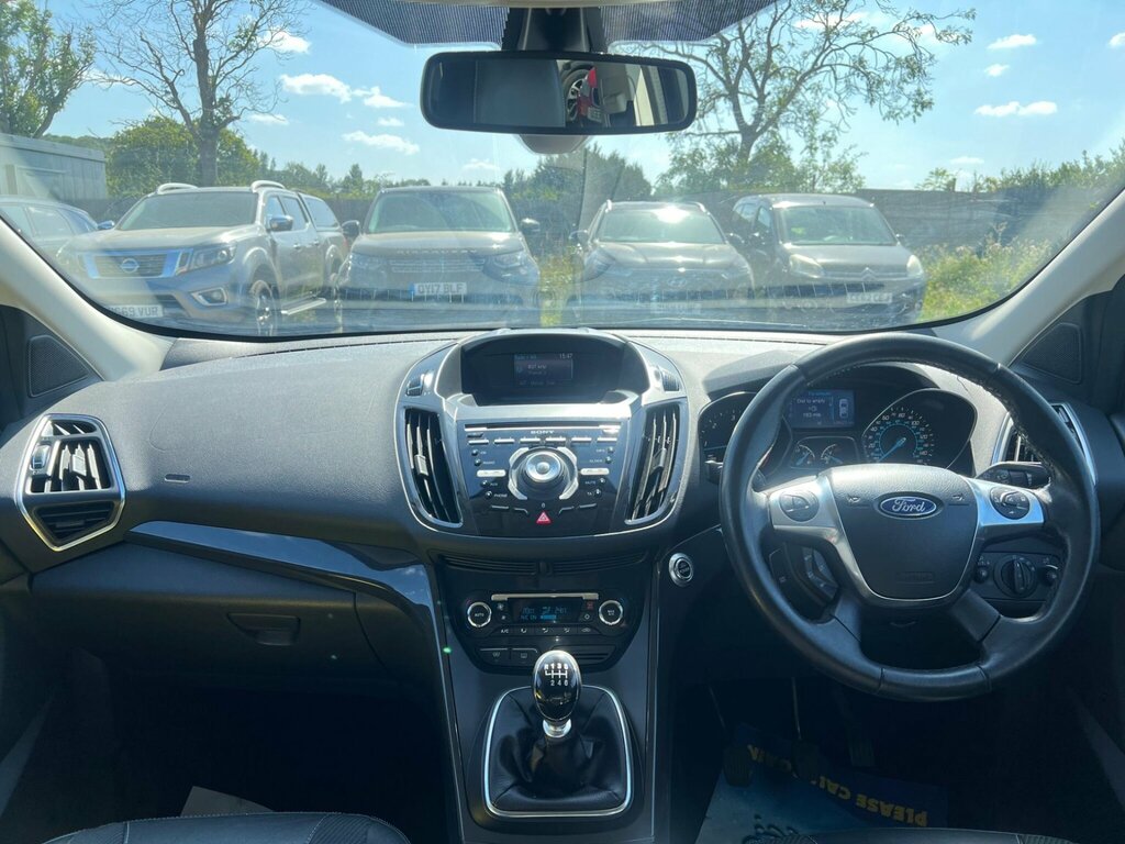 Ford Kuga Hatchback 2.0 White #42