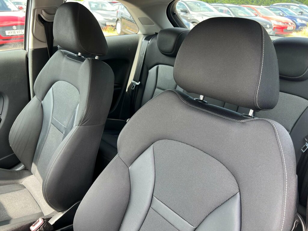 Audi A1 Tfsi Sport White #32