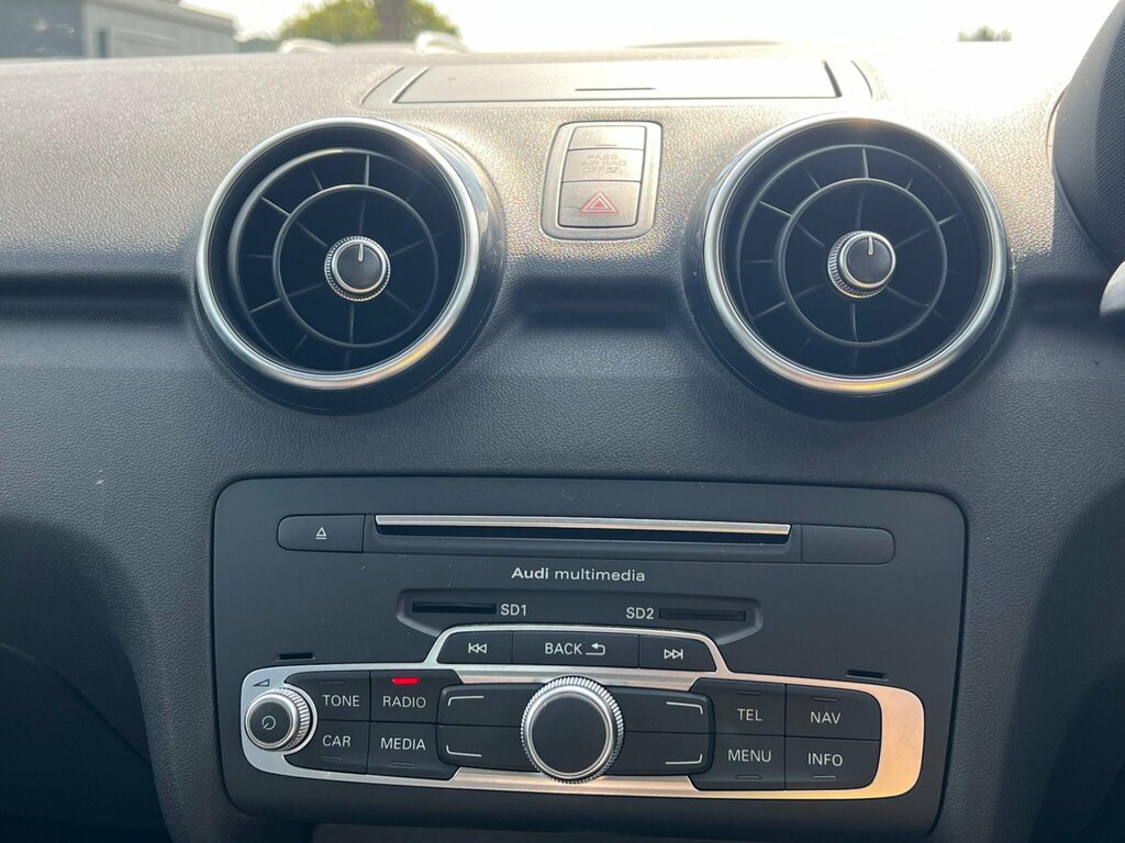 Audi A1 Tfsi Sport White #48