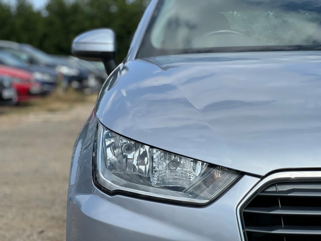 Audi A1 Tfsi Sport White #21