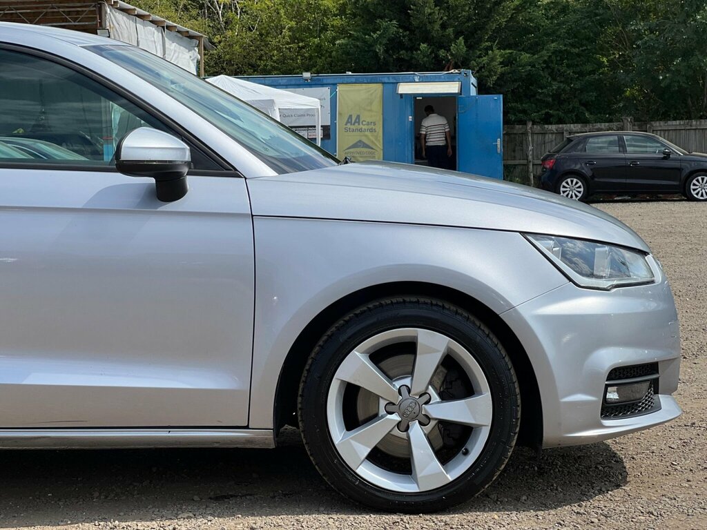 Audi A1 Tfsi Sport White #11