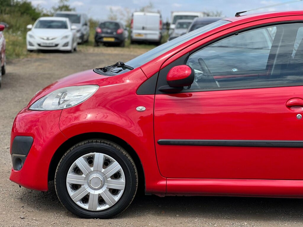 Peugeot 107 1.0 Active Red #15