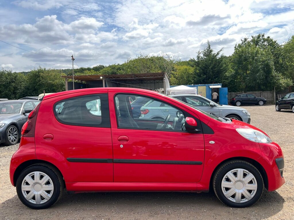 Peugeot 107 1.0 Active Red #10