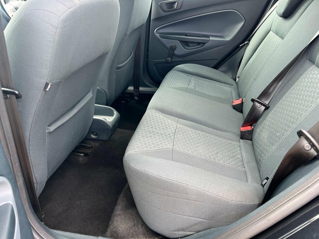 Ford Fiesta Tdci Econetic Silver #30