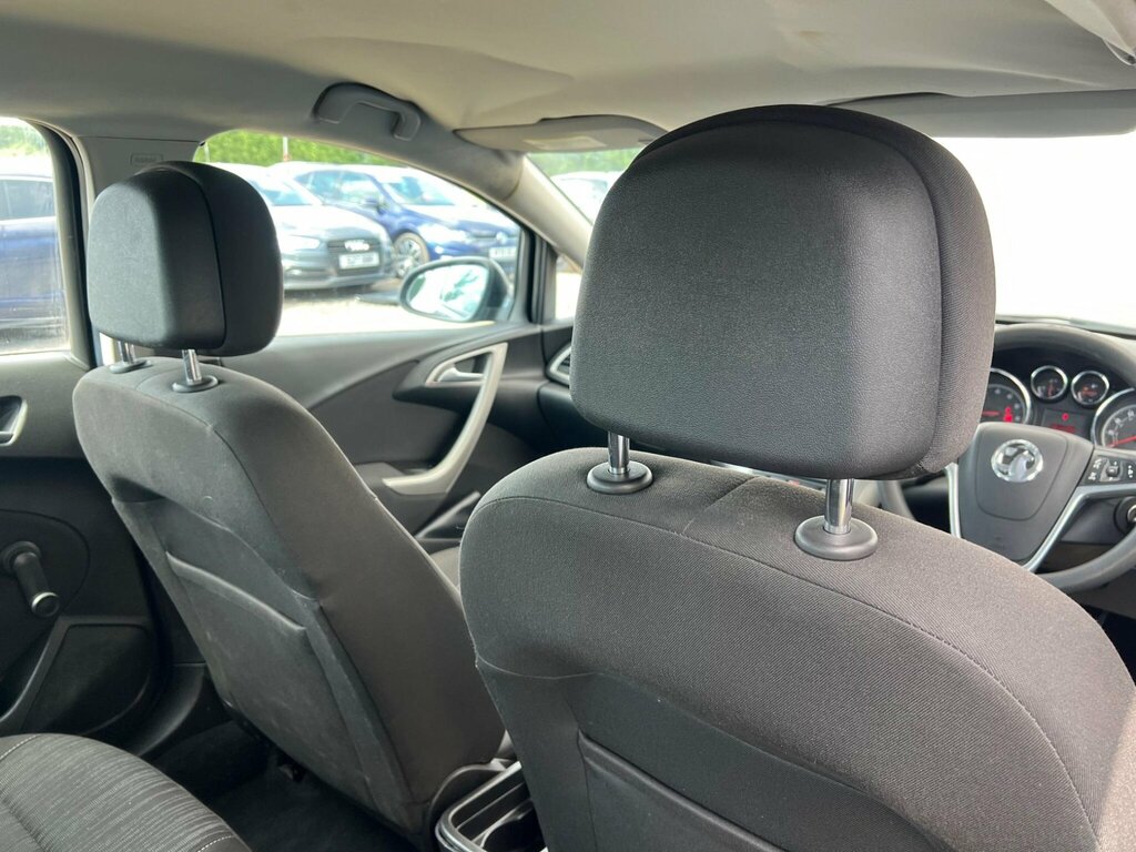 Vauxhall Astra 1.6 16V Elite Black #24