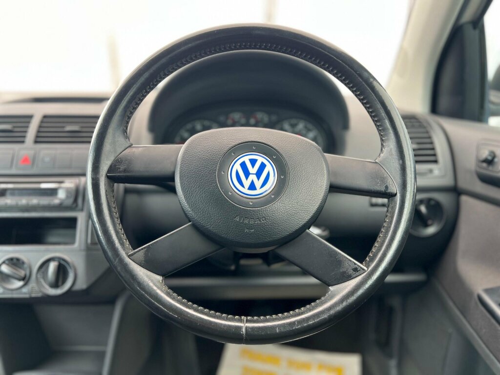 Volkswagen Polo Hatchback 1.2 E 200202 Blue #39