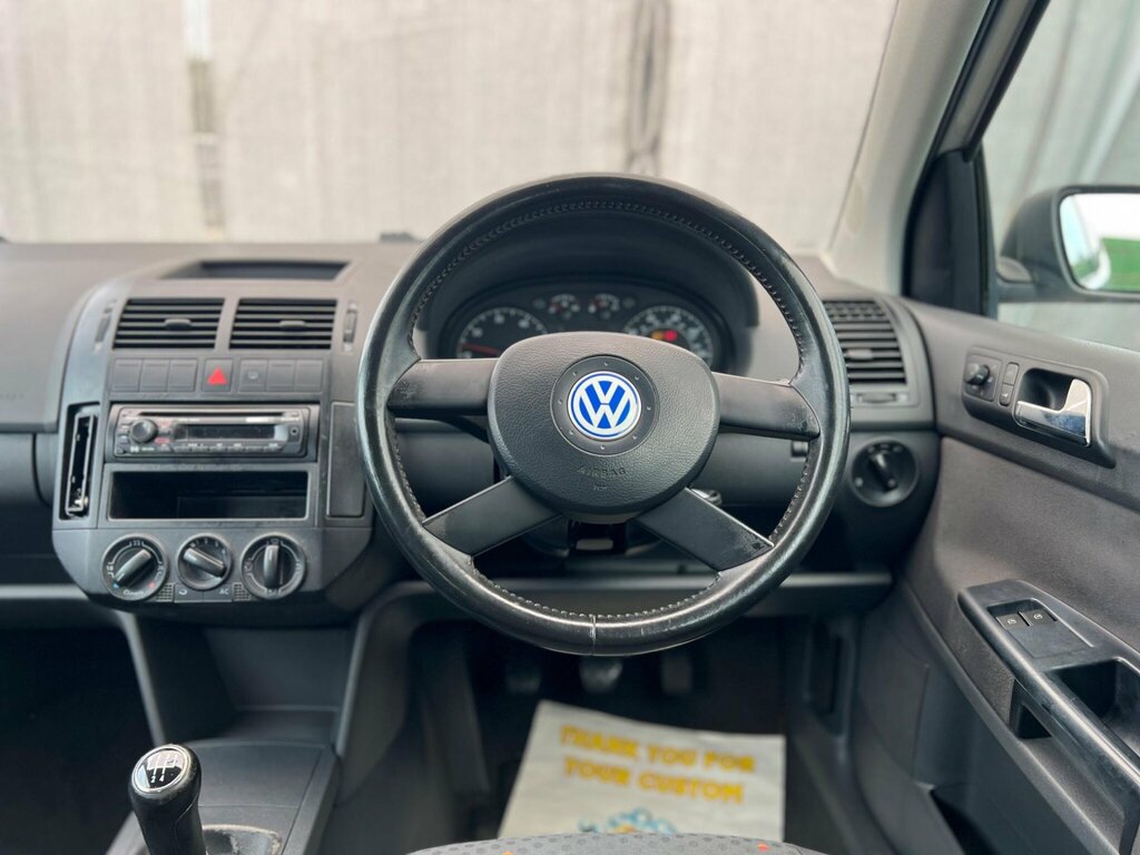 Volkswagen Polo Hatchback 1.2 E 200202 Blue #38