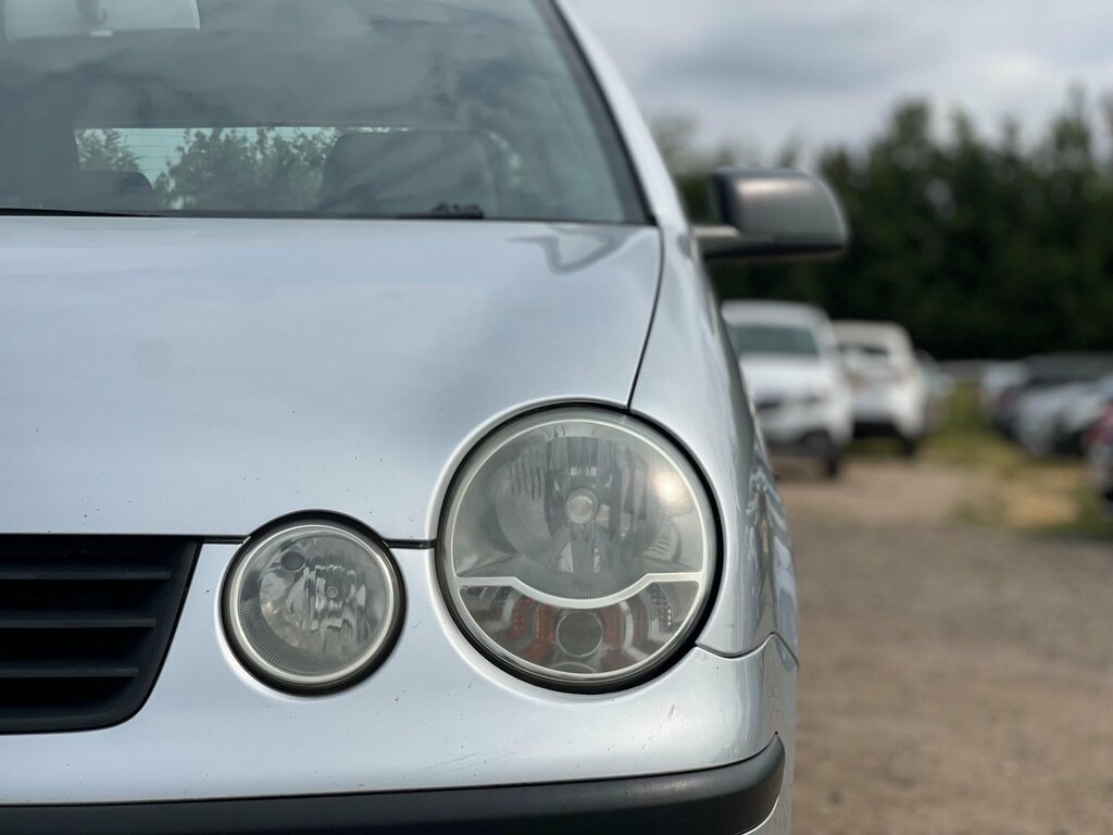 Volkswagen Polo Hatchback 1.2 E 200202 Blue #20