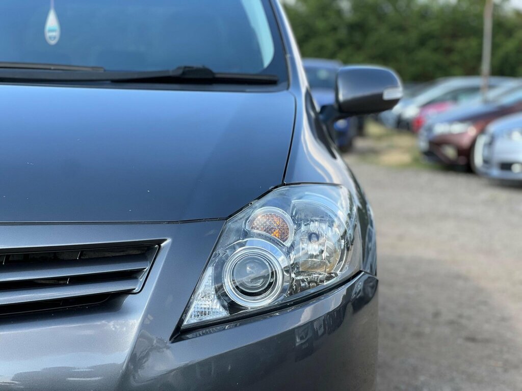 Toyota Auris Grey #20