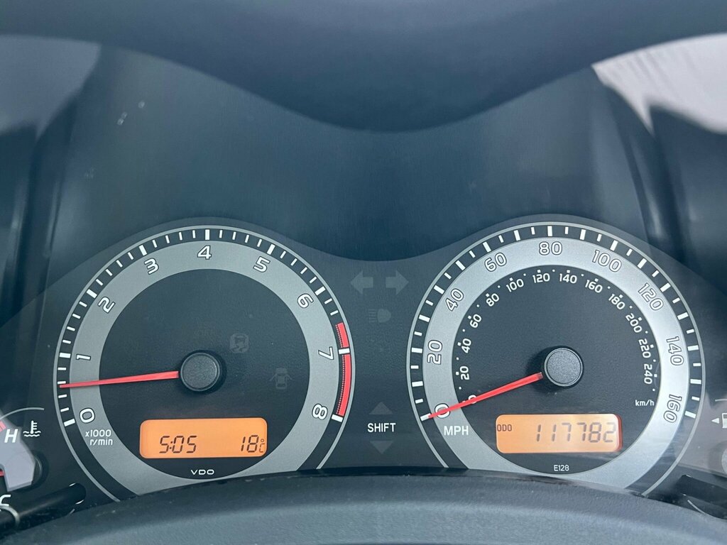Toyota Auris Grey #52