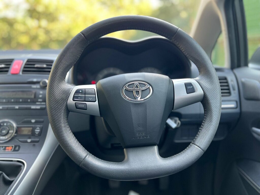 Toyota Auris Grey #41