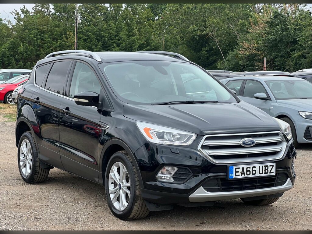 Ford Kuga 2.0 Tdci Titanium Euro 6 Ss Black #2