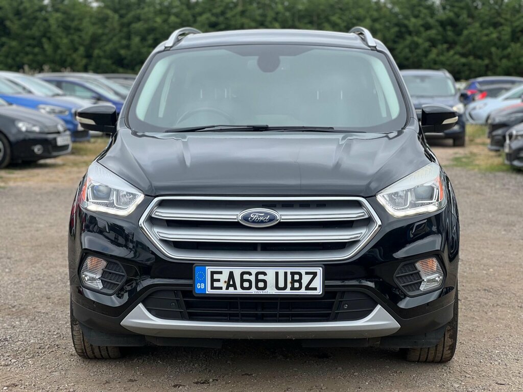 Ford Kuga 2.0 Tdci Titanium Euro 6 Ss Black #4
